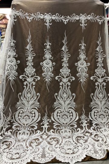 tela de encaje con cuentas de bordado de tela de encaje de boda nupcial blanquecino
